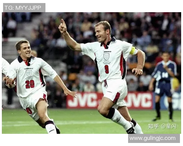 足球明星重返训练场展现风采与激情的精彩瞬间